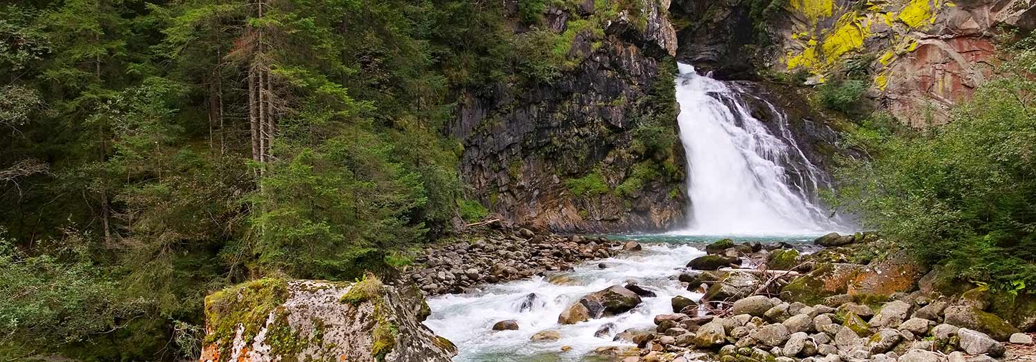 Reinbach Wasserfälle im Tauferer Ahrntal